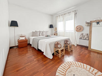 Maison - 106 m² - 4 pièces