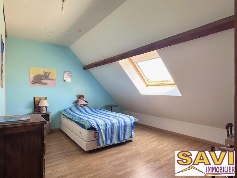 Maison traditionnelle - 174 m² - 8 pièces