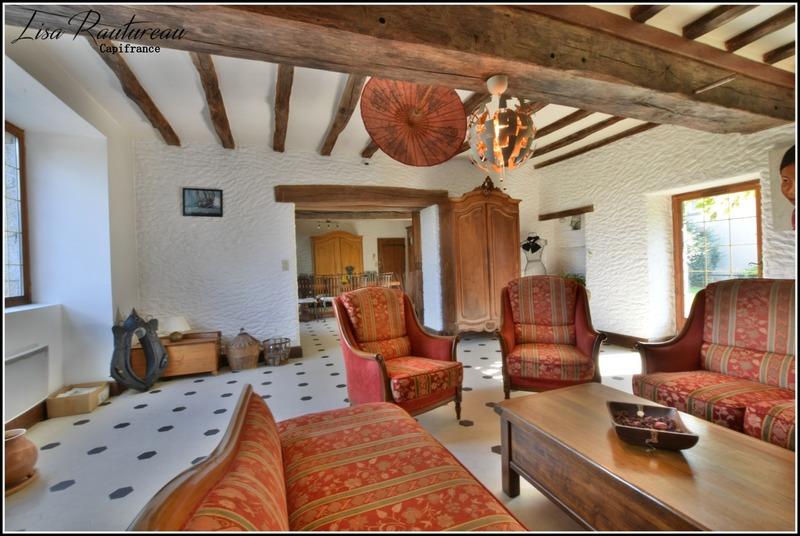 Propriété - 450 m² - 16 pièces