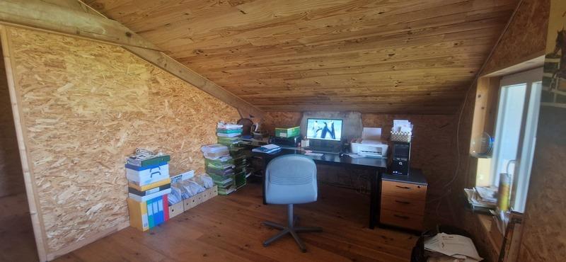 Maison - 180 m² - 8 pièces