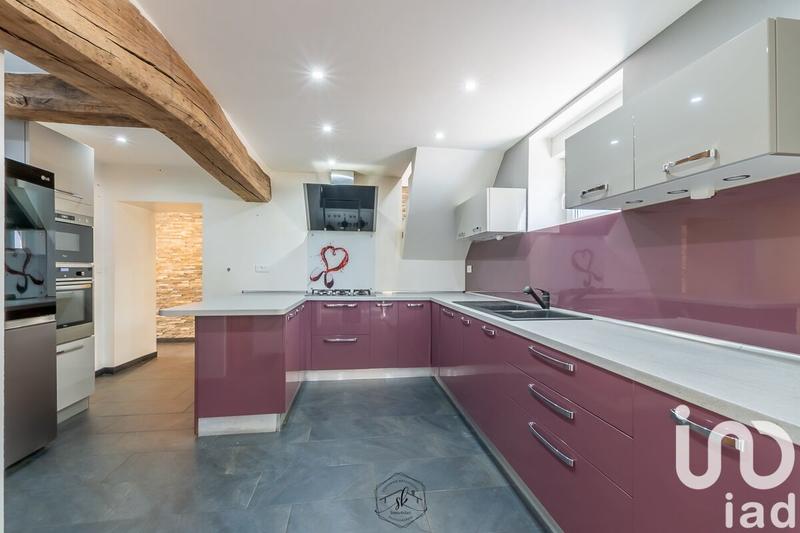 Ferme - 215 m² - 6 pièces