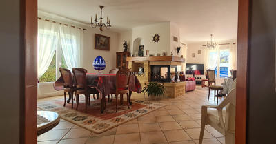 Maison - 131 m² - 4 pièces