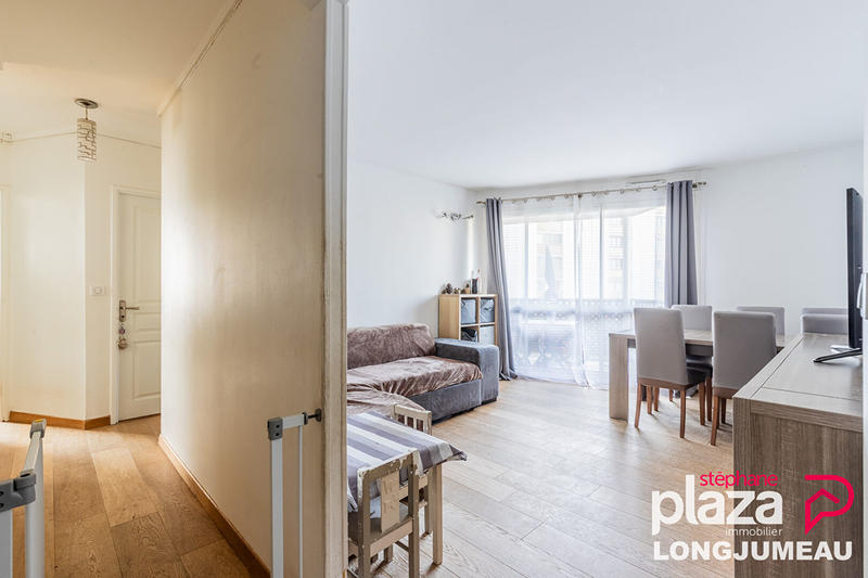 Appartement - 77 m² - 4 pièces