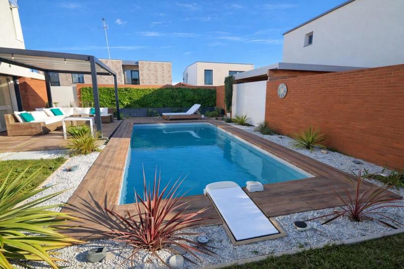 Maison - 95 m² - 4 pièces