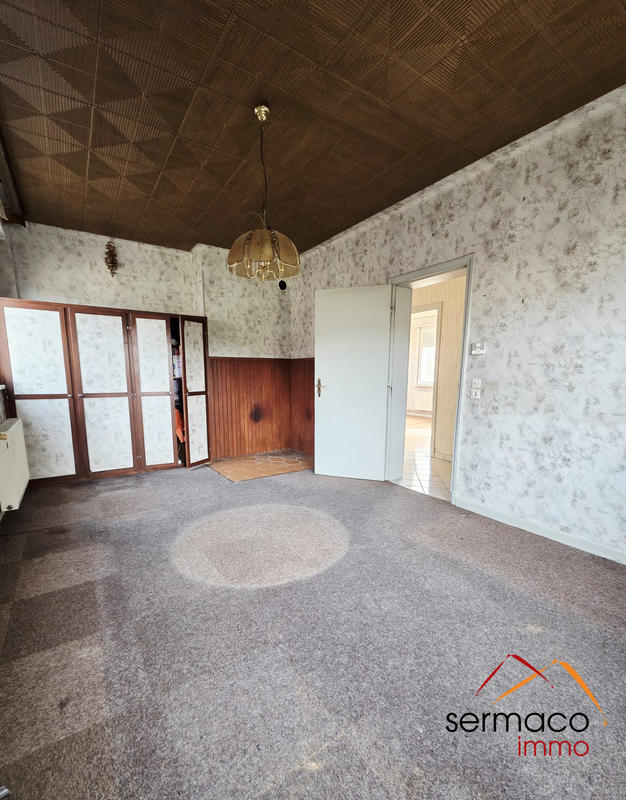 Maison - 160 m² - 8 pièces