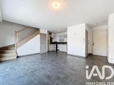 Maison - 72 m² - 4 pièces