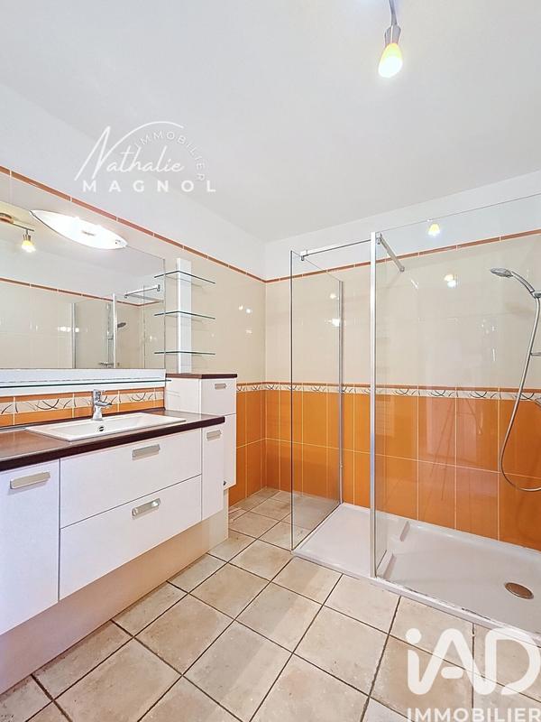 Maison - 197 m² - 8 pièces