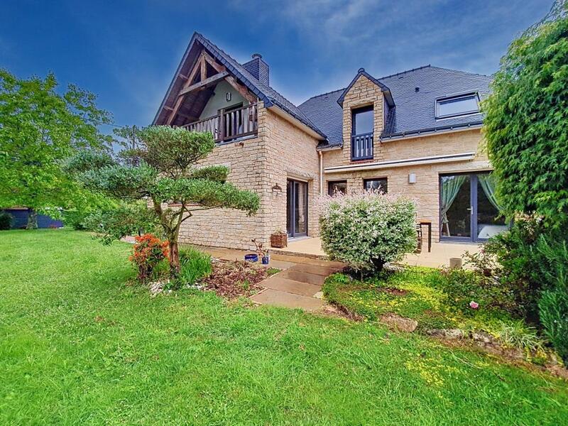 Maison - 145 m² - 7 pièces