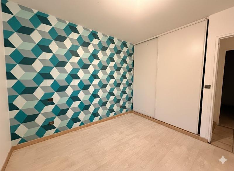 Maison - 104 m² - 4 pièces