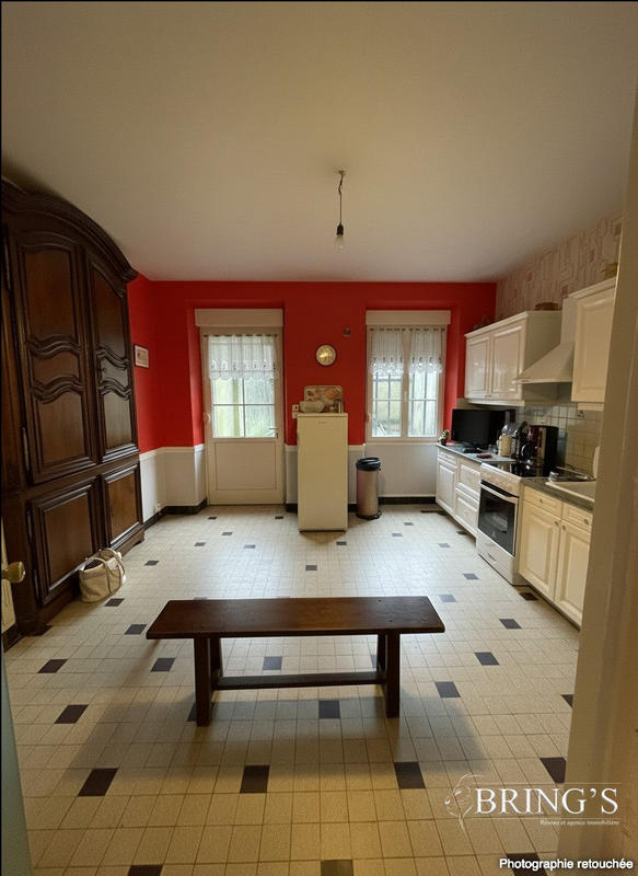 Maison - 196 m² - 6 pièces