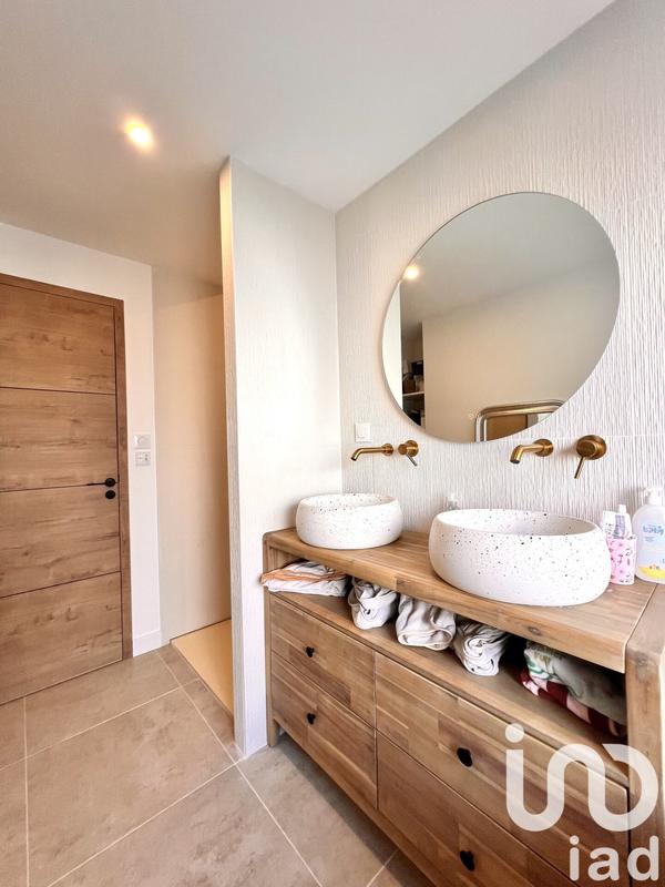 Maison - 182 m² - 6 pièces