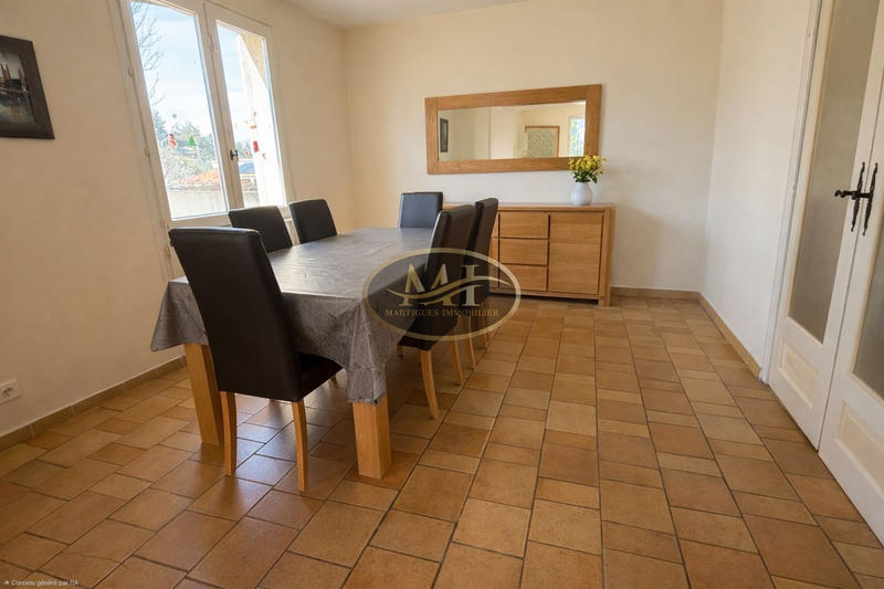 Maison - 171 m² - 6 pièces