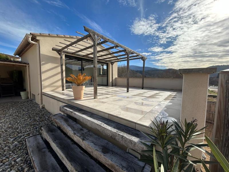 Villa - 125 m² - 6 pièces