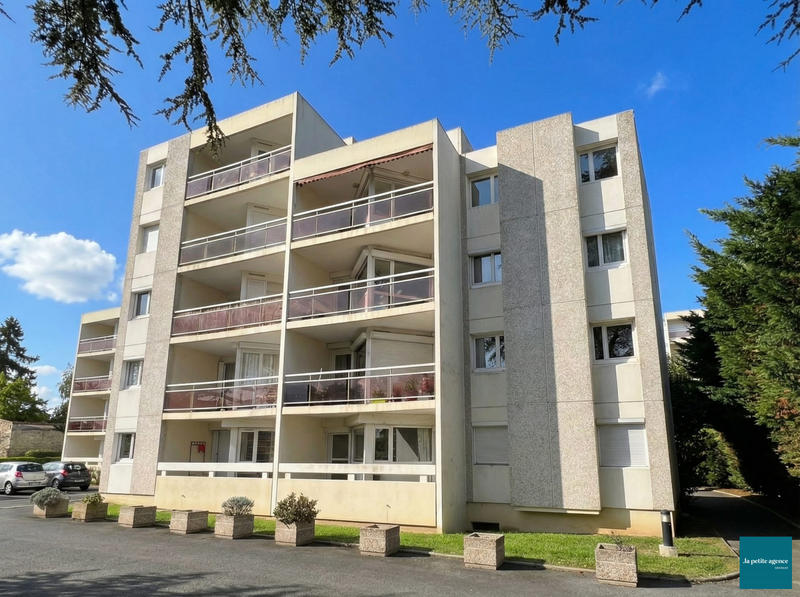 Appartement - 72 m² - 3 pièces