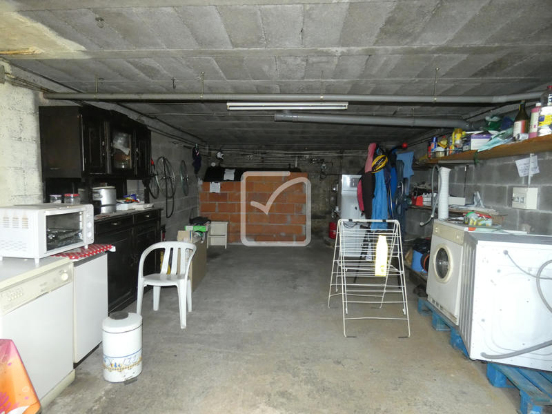 Maison - 120 m² - 8 pièces