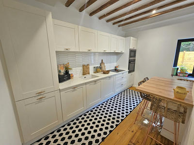 Maison - 95 m² - 4 pièces