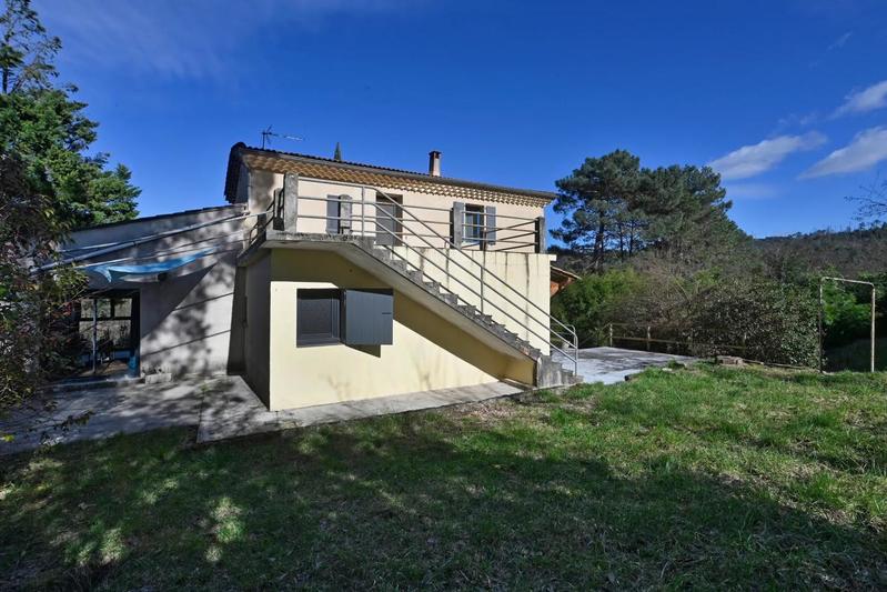 Maison en pierre - 154 m² - 6 pièces