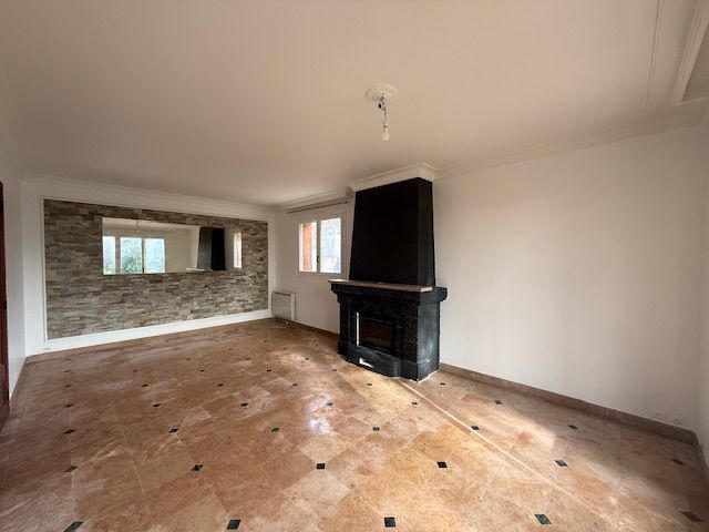 Appartement - 79 m² - 4 pièces