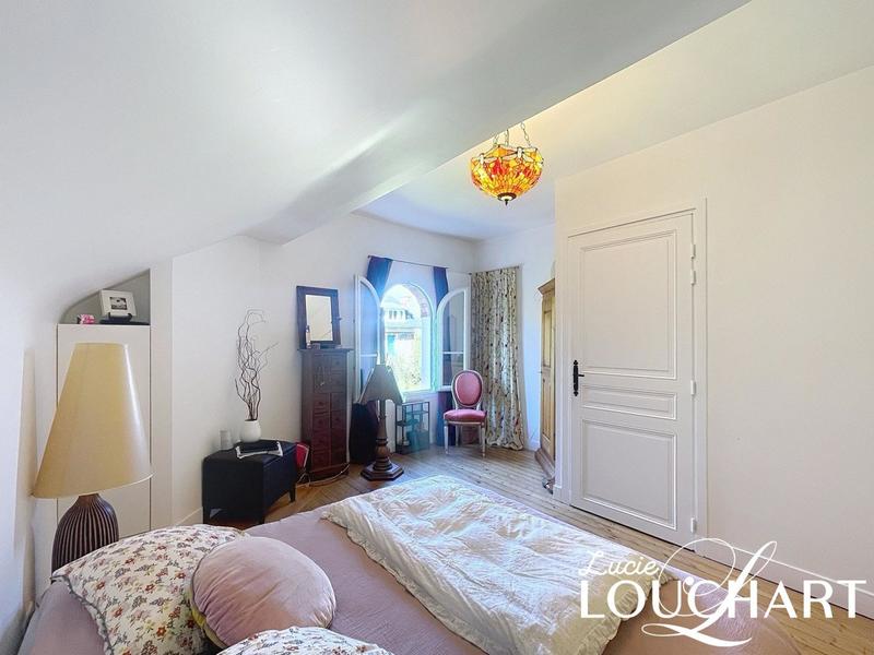 Maison - 155 m² - 6 pièces