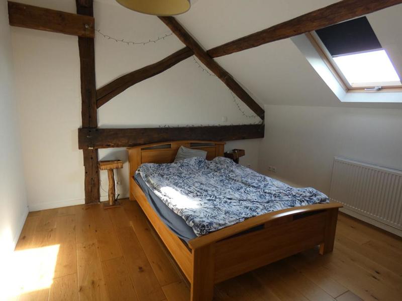 Maison - 210 m² - 8 pièces