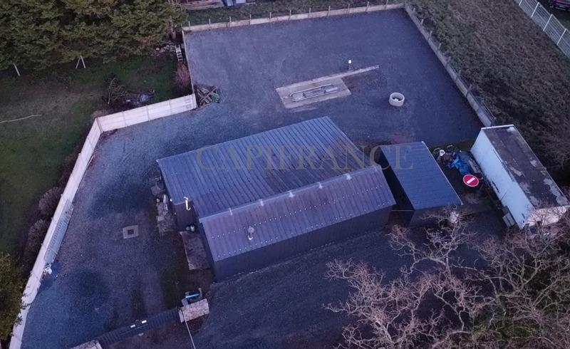 Local d'activité / Entrepôt - 140 m² - 1 pièce