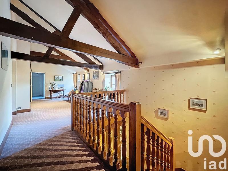 Maison - 306 m² - 8 pièces