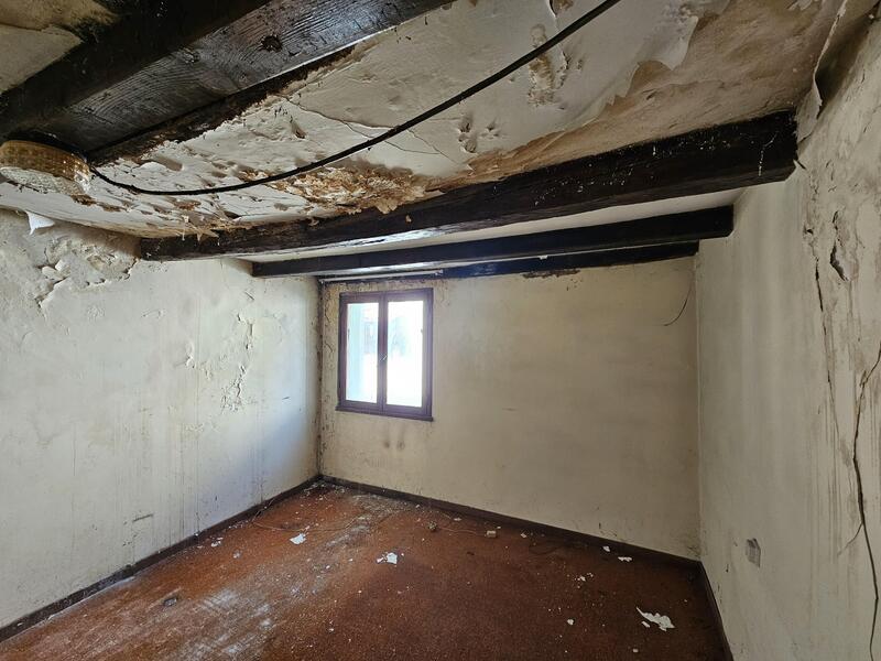 Appartement - 87 m² - 5 pièces