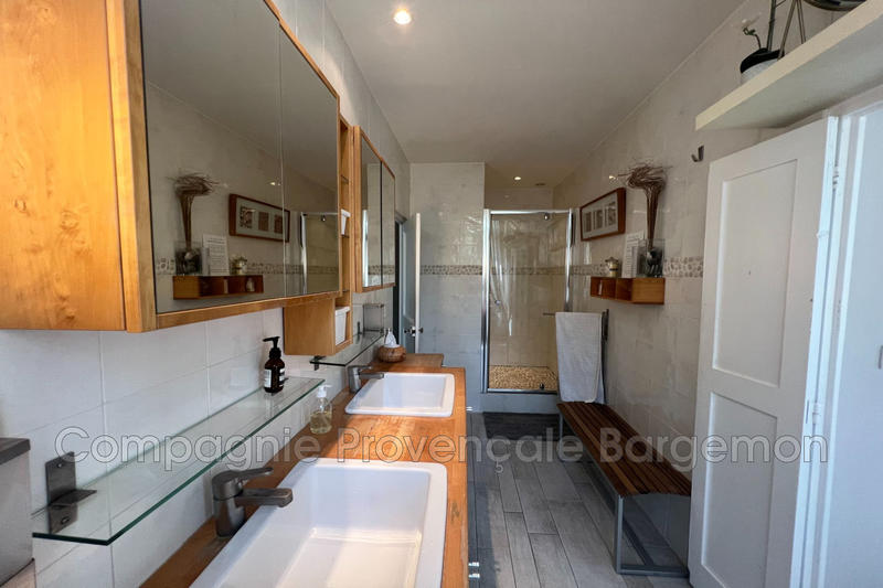 Maison - 190 m² - 6 pièces