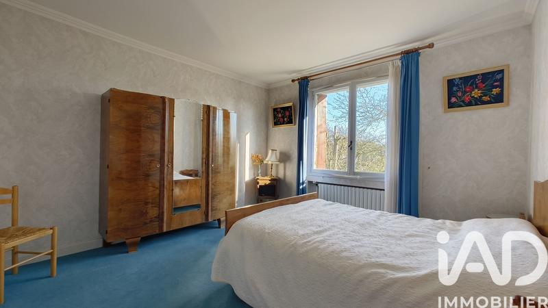 Maison - 252 m² - 12 pièces