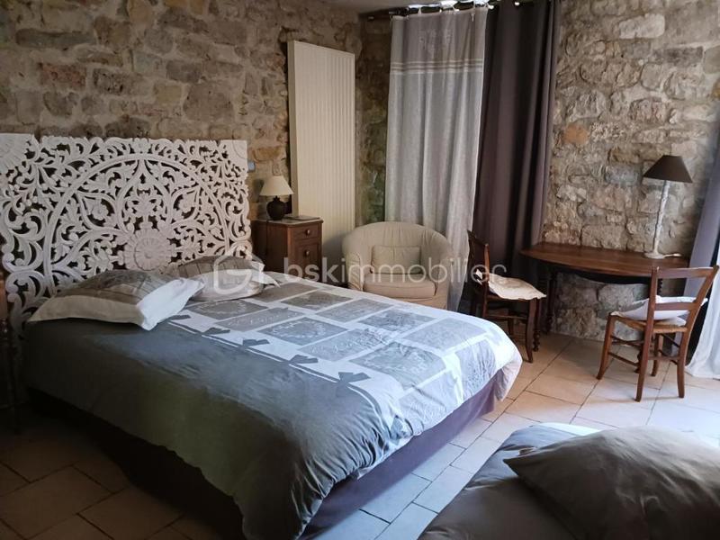 Demeure - 290 m² - 7 pièces