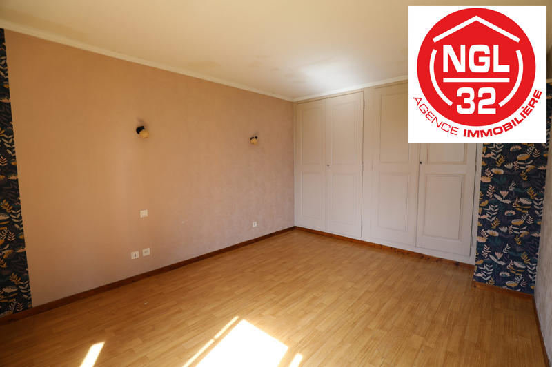 Maison ancienne - 182 m² - 7 pièces