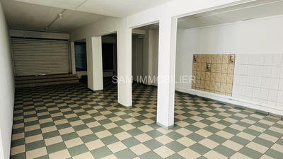 Local commercial - 110 m²
