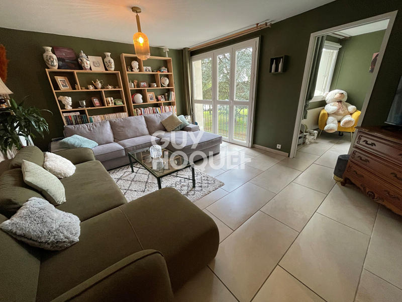 Appartement - 82 m² - 3 pièces