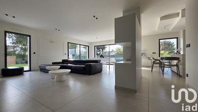 Maison de maîtres - 298 m² - 10 pièces