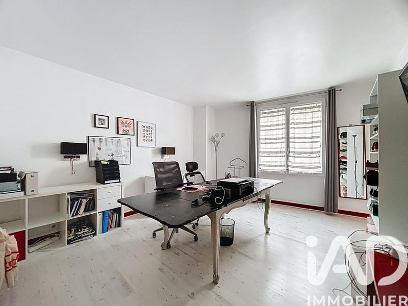 Maison - 276 m² - 10 pièces