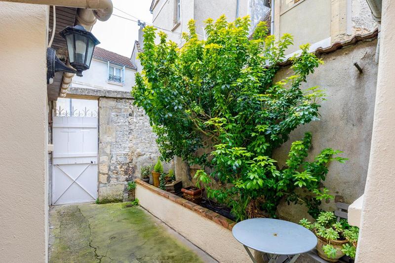 Maison - 97 m² - 3 pièces