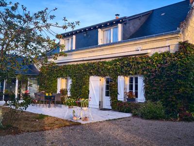 Maison - 166 m² - 8 pièces