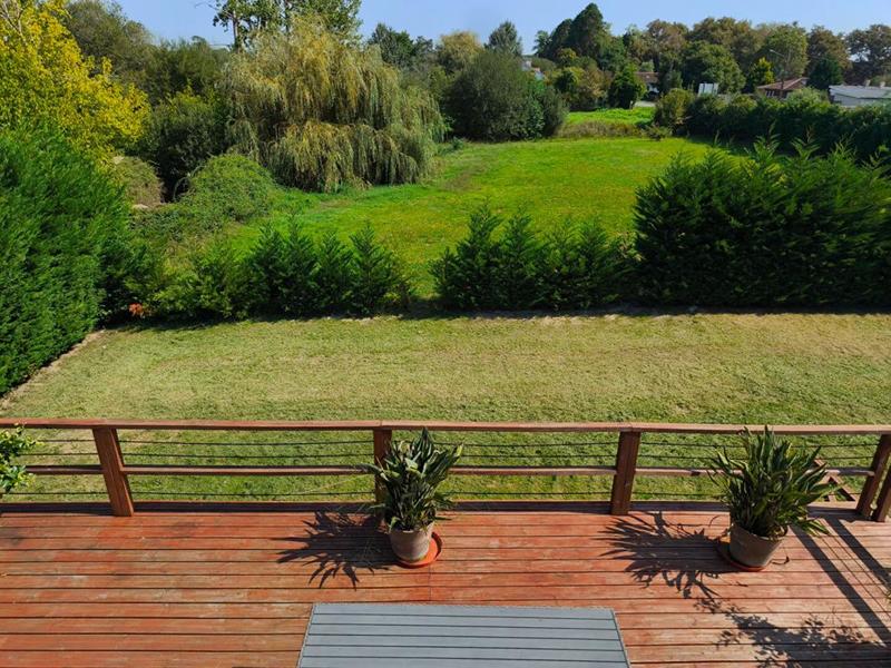 Maison - 196 m² - 7 pièces