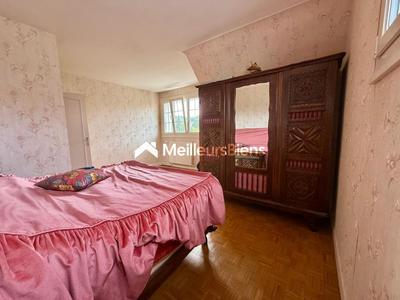 Pavillon - 125 m² - 7 pièces