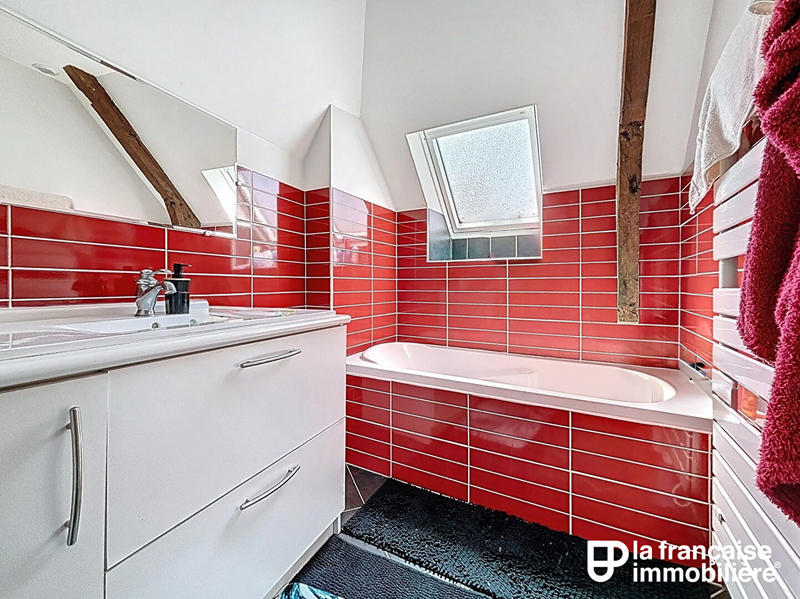 Maison - 150 m² - 4 pièces