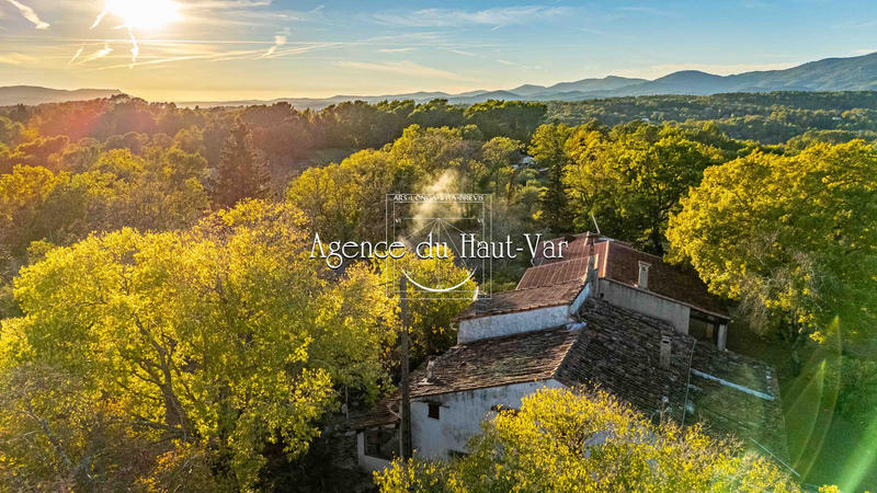 Bastide - 270 m² - 8 pièces