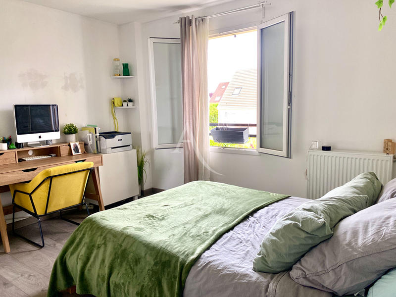 Maison - 111 m² - 4 pièces