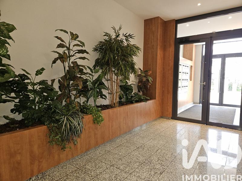 Appartement - 100 m² - 4 pièces