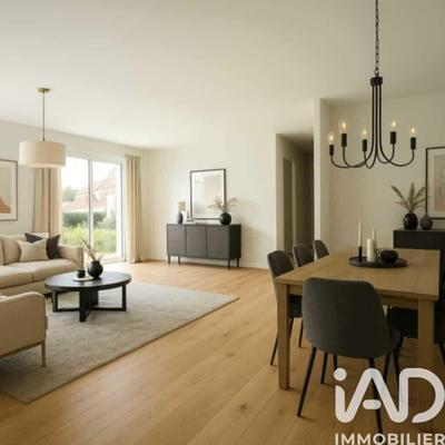 Maison - 107 m² - 6 pièces