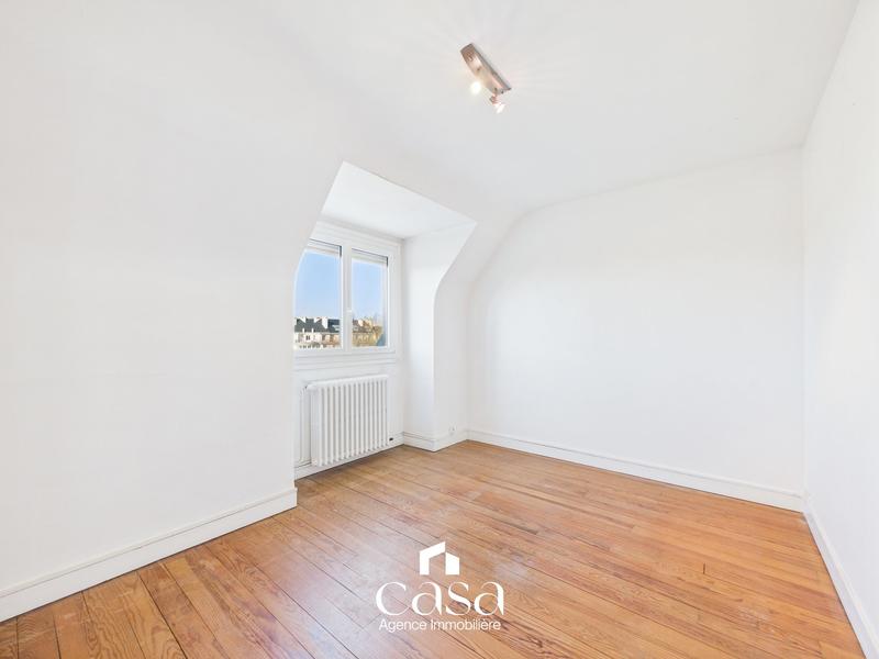 Appartement - 85 m² - 4 pièces