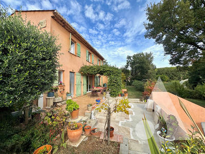 Maison - 150 m² - 6 pièces