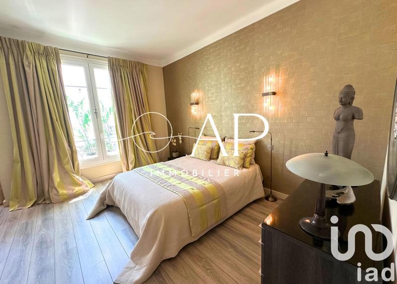 Appartement - 161 m² - 5 pièces