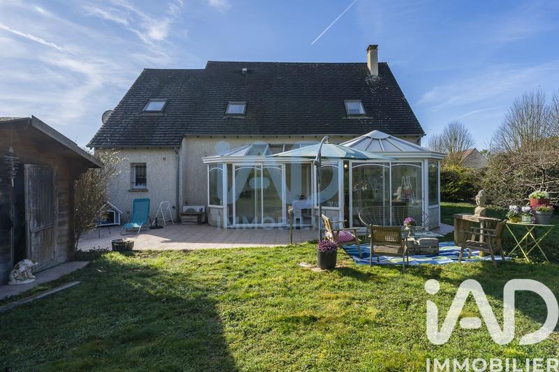 Maison - 135 m² - 8 pièces