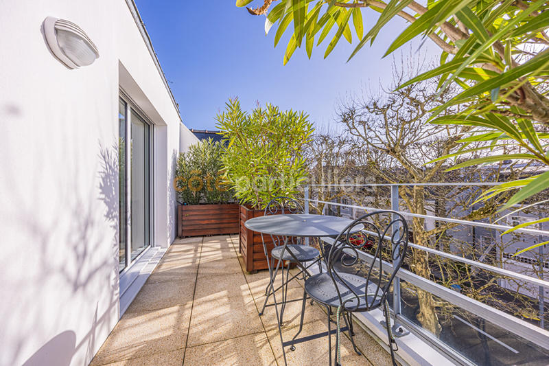 Appartement - 99 m² - 3 pièces