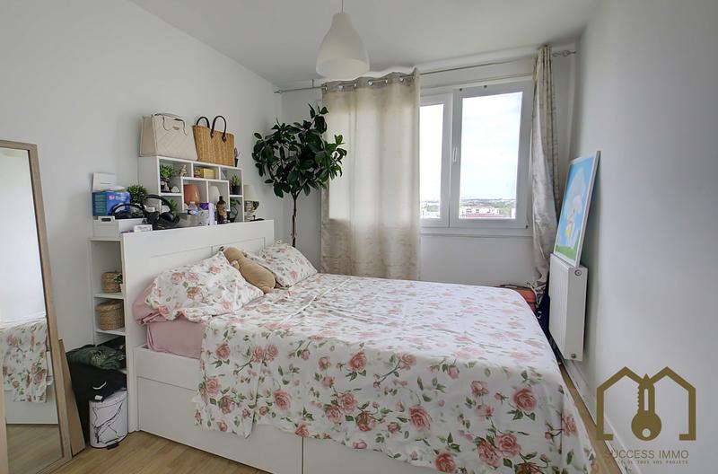 Appartement - 70 m² - 4 pièces